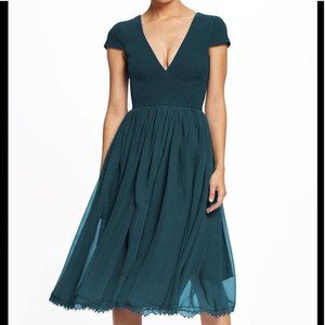 Dress the Population Corey Dress in Pine Size Large NWOT